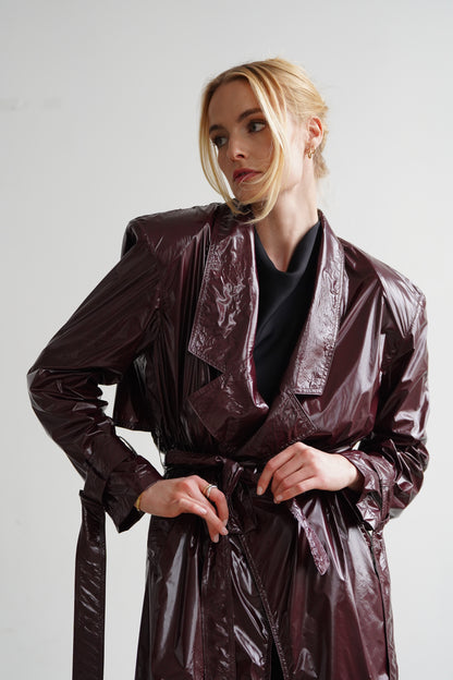 Velvet Gloss Mano Coat