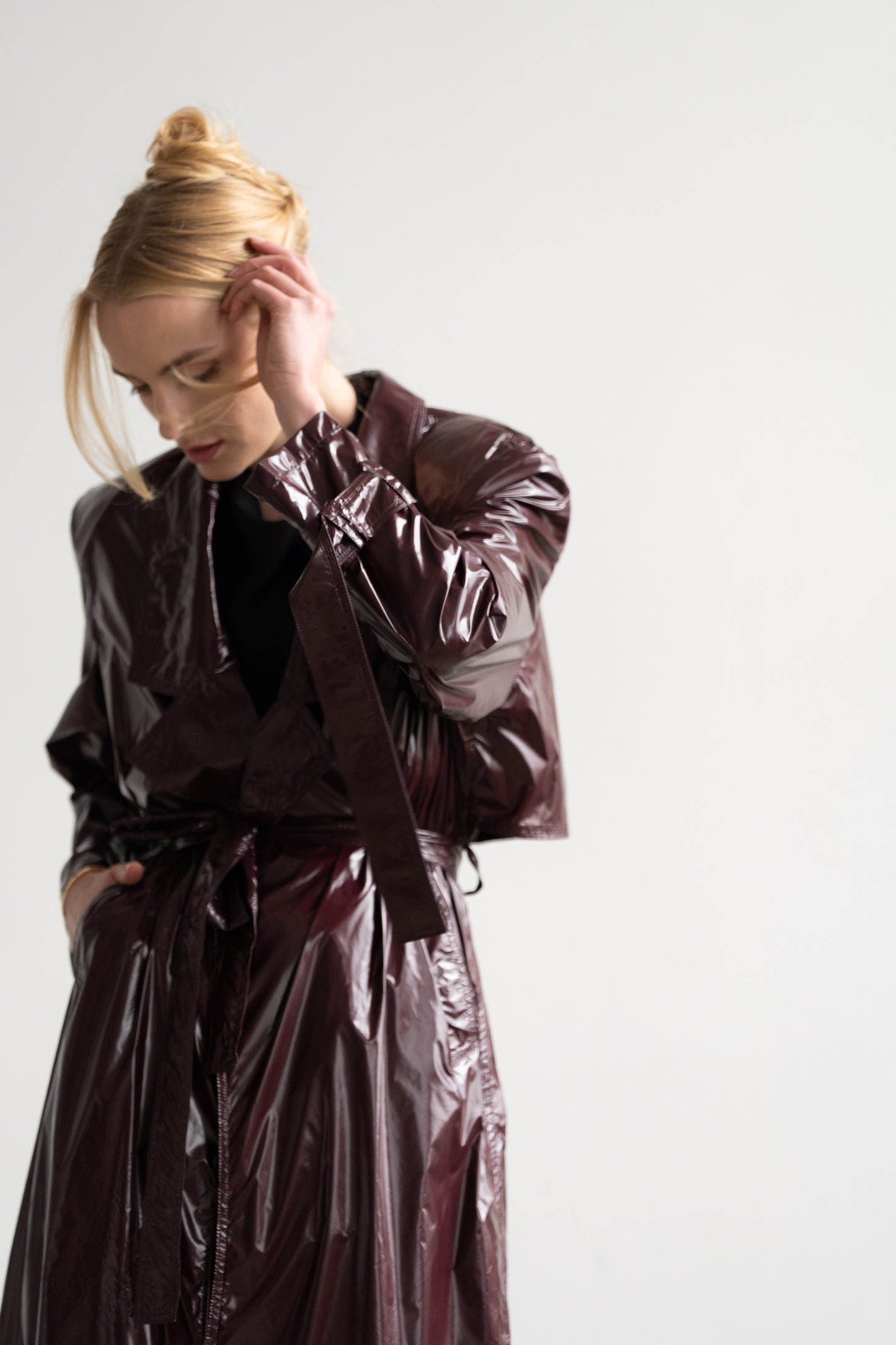 Velvet Gloss Mano Coat