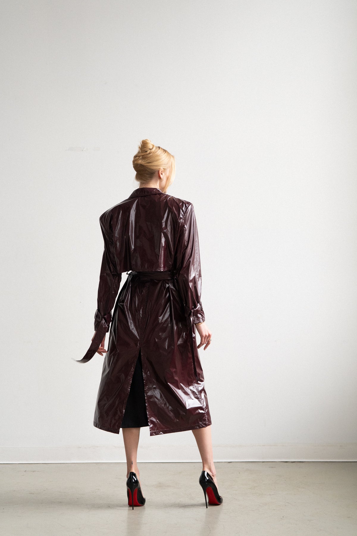 Velvet Gloss Mano Coat
