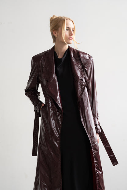 Velvet Gloss Mano Coat