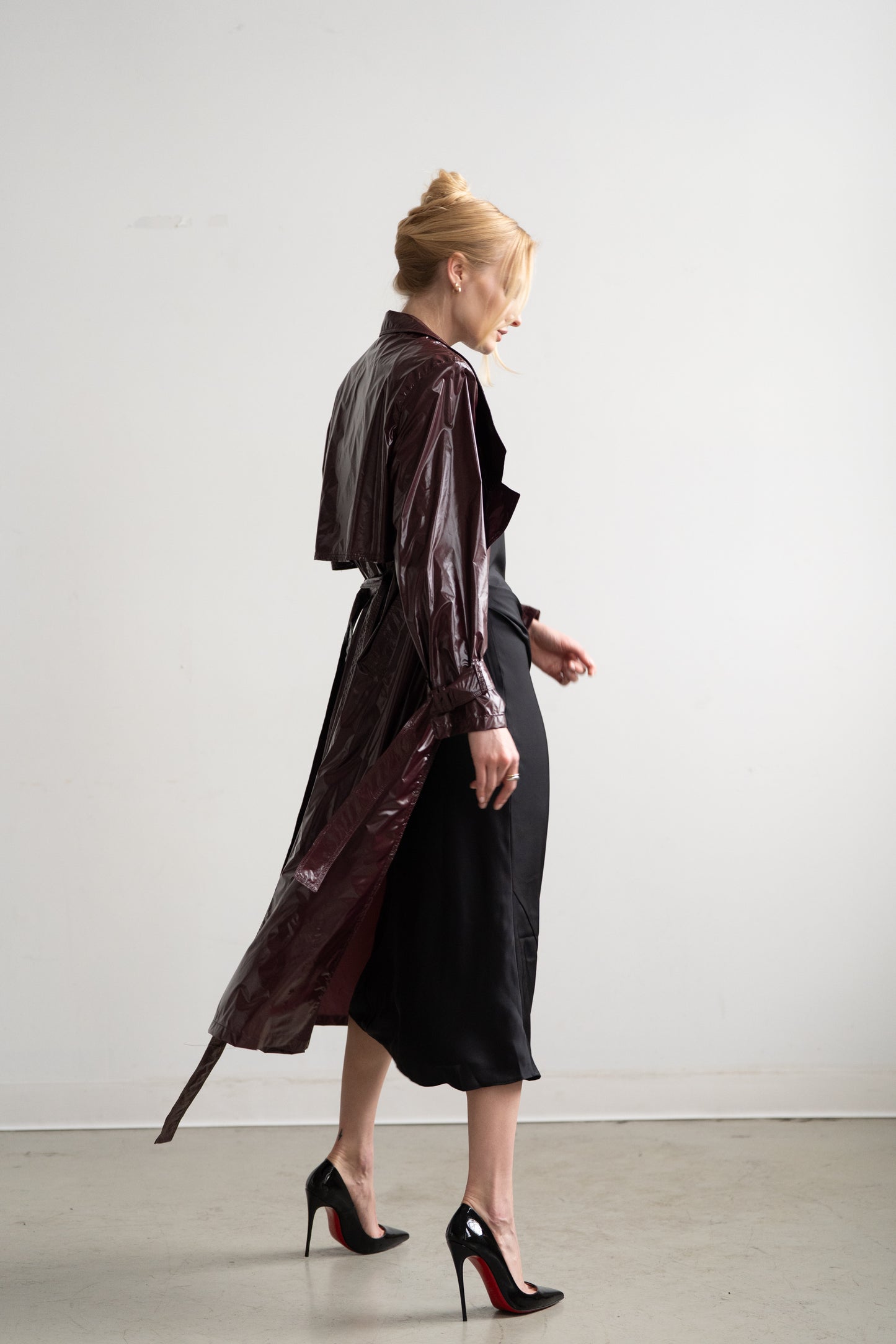 Velvet Gloss Mano Coat